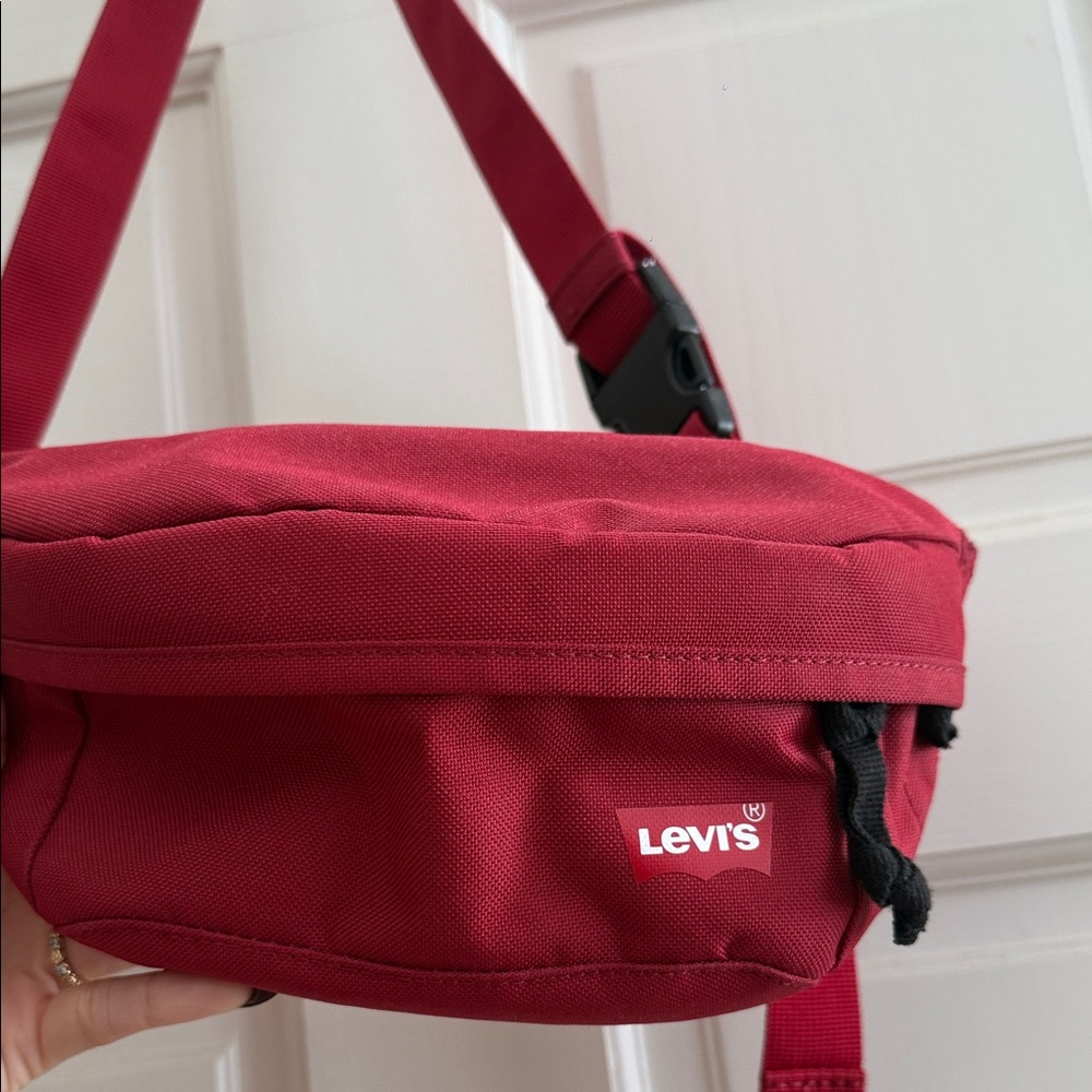Levi's Red Belt bag